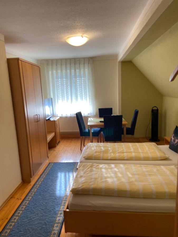 Hotel Goldener Löwe Günzburg Exteriör bild